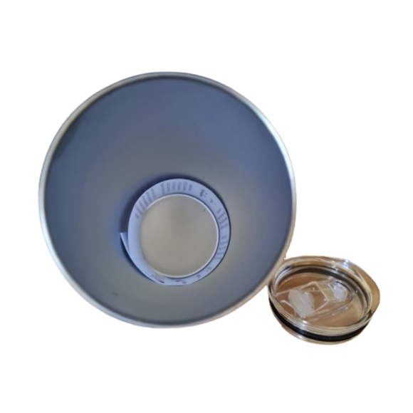 BEYOND THE PAGES insulated tumbler, new in box, great for the avid reader, books - Picture 5 of 8